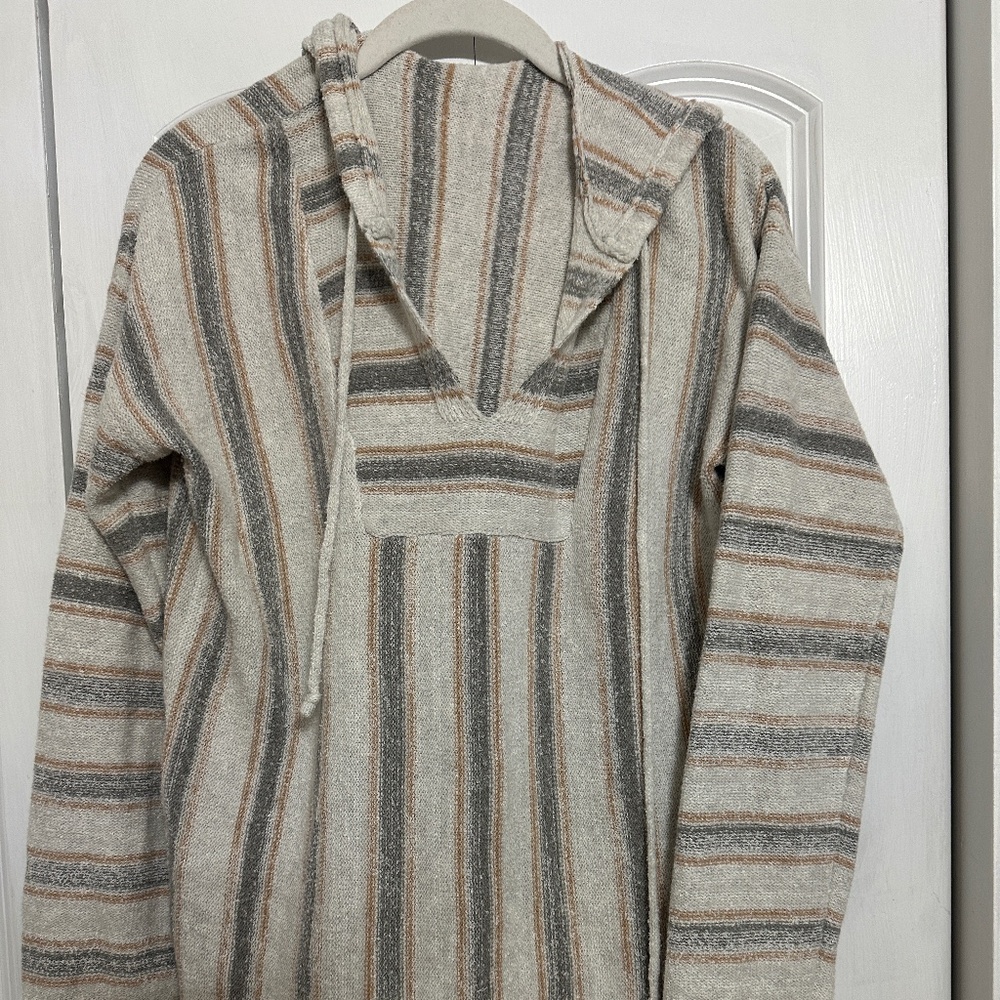Item & Thread Pullover Hoodie Sweater Striped Gray Beige Womens Size Large